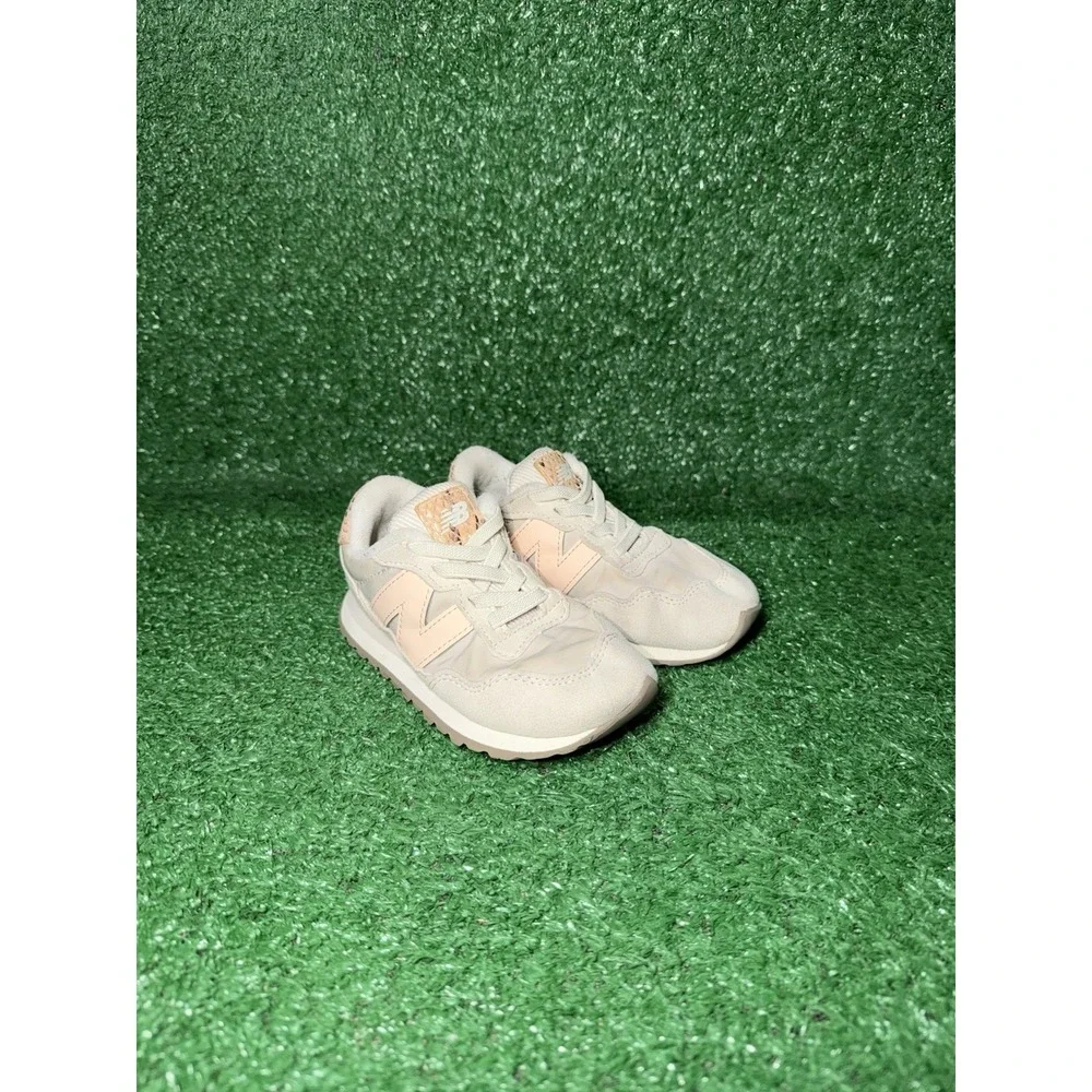 New Balance 237 Toddler Size 9C Beige Slip On Walking Shoes Comfort Sneakers